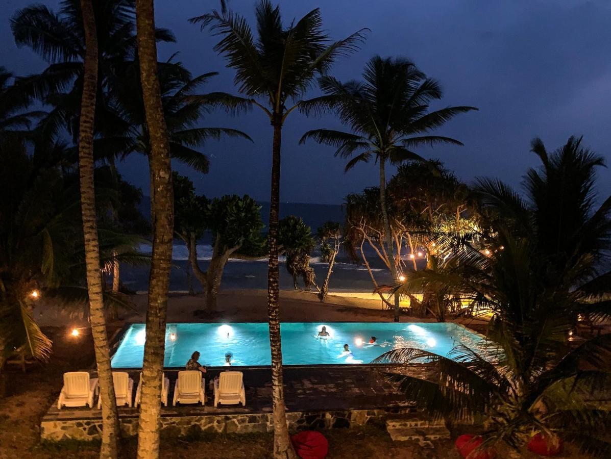 Naomi Beach Resort - Adults Only Велигама Экстерьер фото