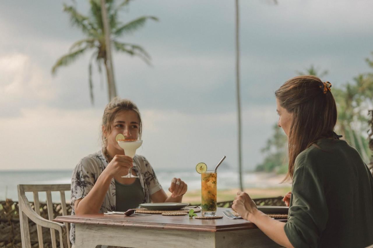 Naomi Beach Resort - Adults Only Велигама Экстерьер фото