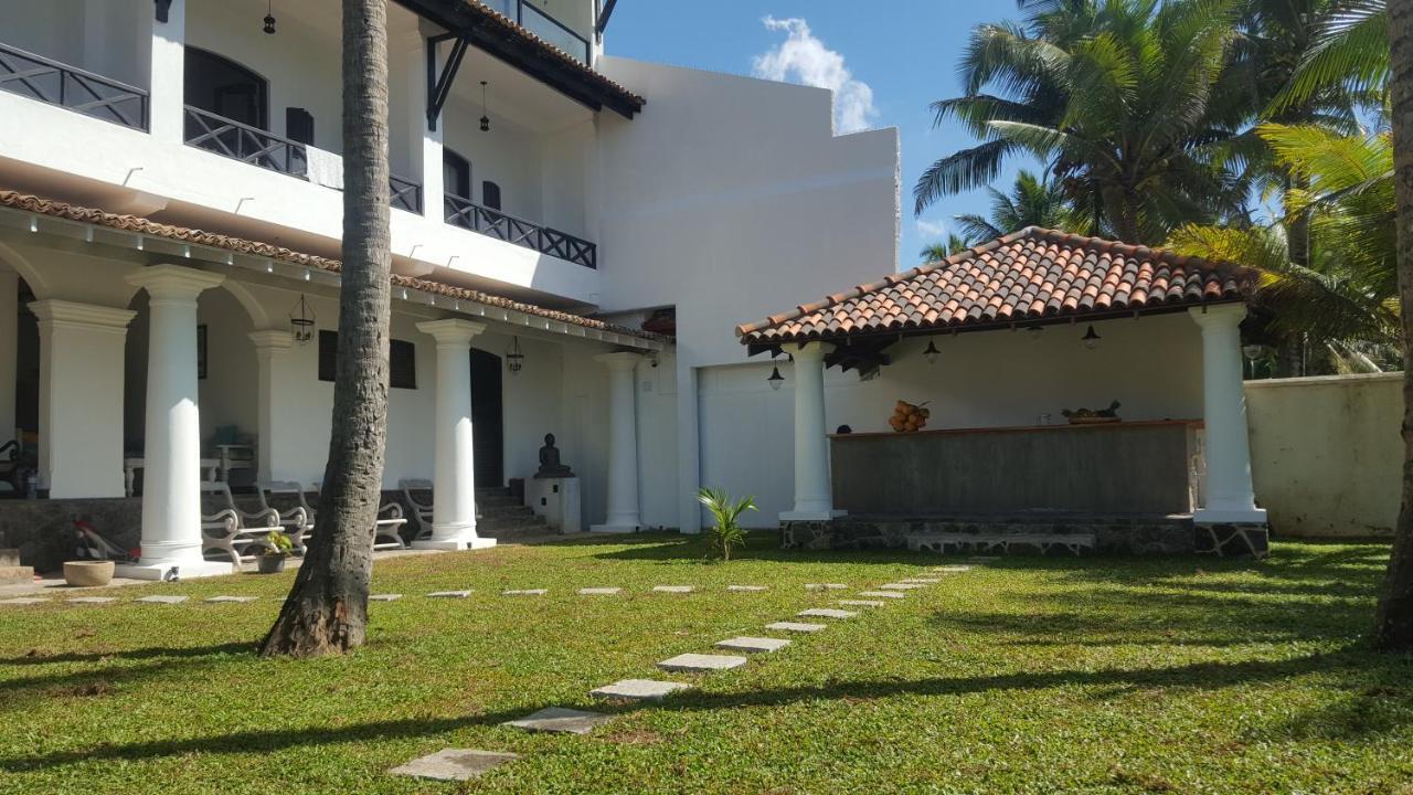 Naomi Beach Resort - Adults Only Велигама Экстерьер фото